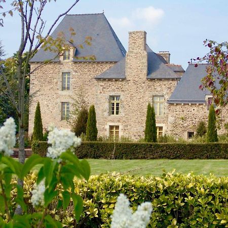 Gite La Terrasse - Manoir Le Plessix Madeuc Corseul 외부 사진